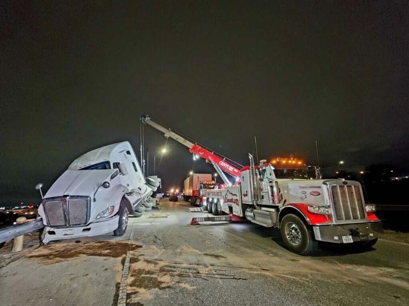 I-610 Heavy Tow Truck
