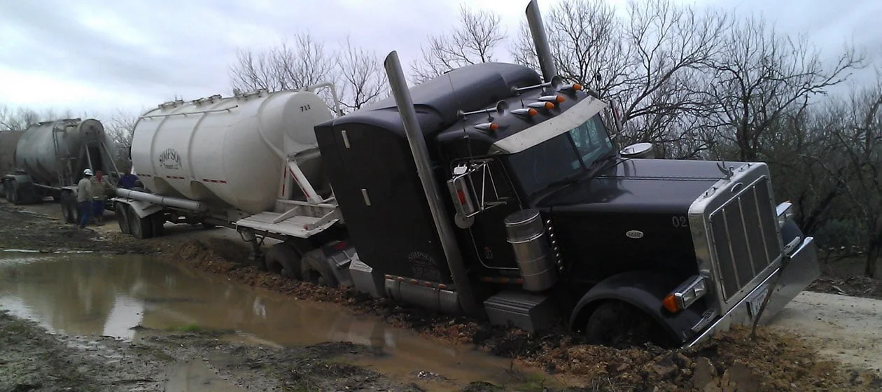 mission wrecker service heavy towing 84