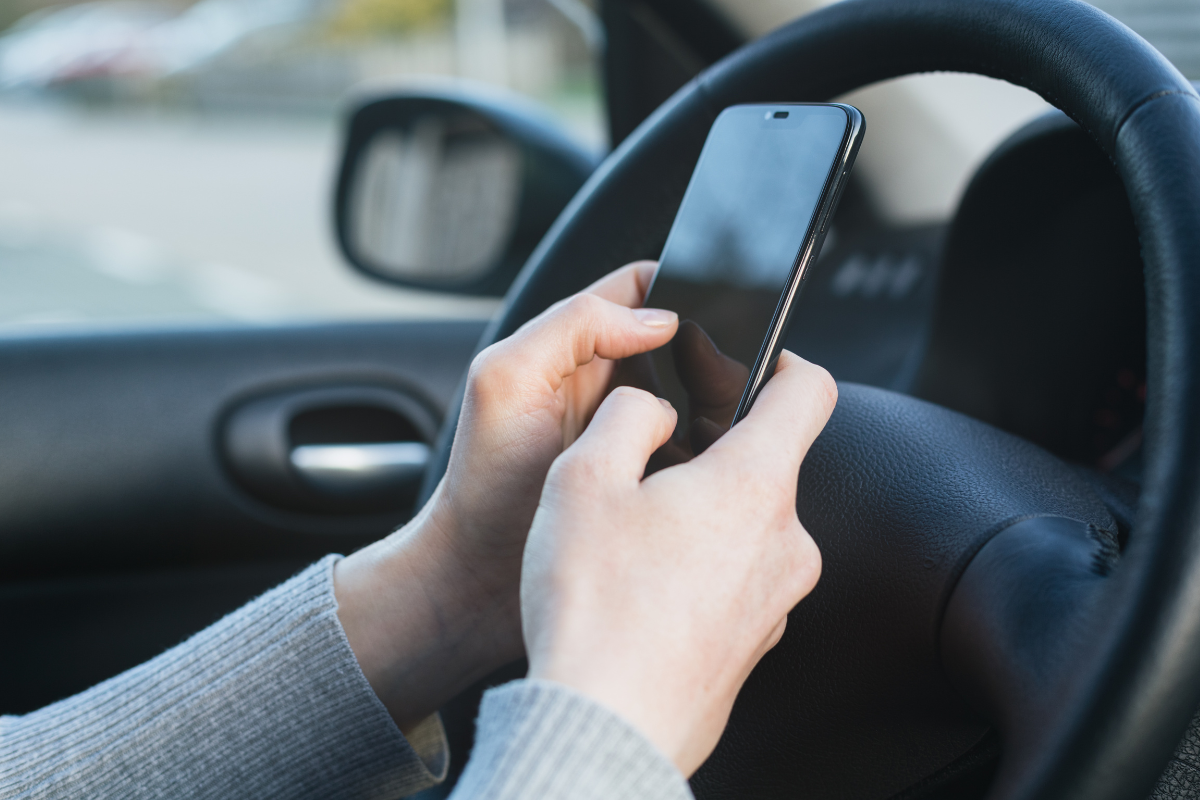 Tips to Avoid Distracted Drivers