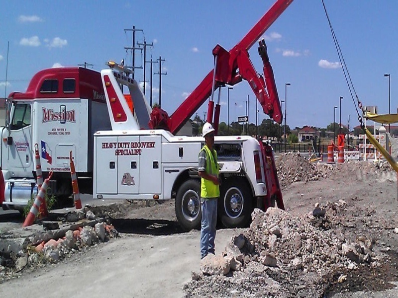 Heavy equipment towing San Antonio