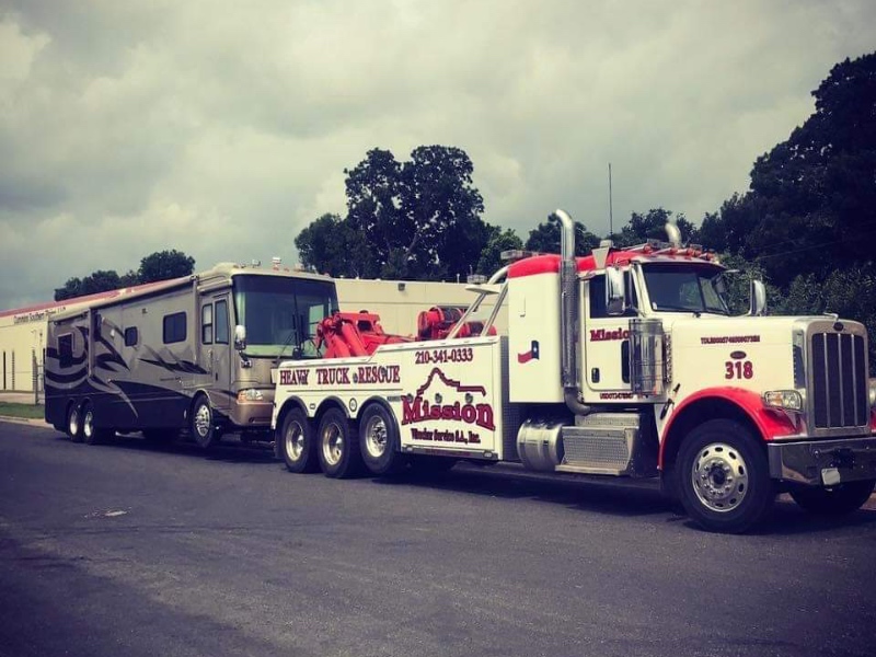 Heavy Towing Briar Glen