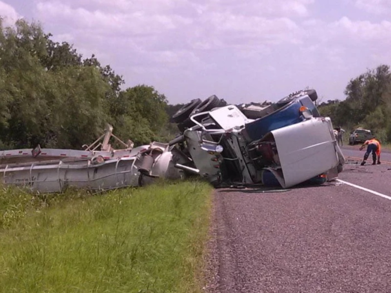 I- 10 tow truck